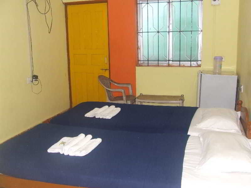 Hotel Sai Baga Bagian luar foto